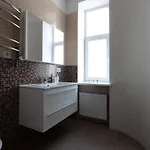 Modern Cozy 1br In Quiet Center Of * Riga