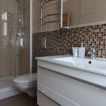 Daire Modern Cozy 1br In Quiet Center Of *