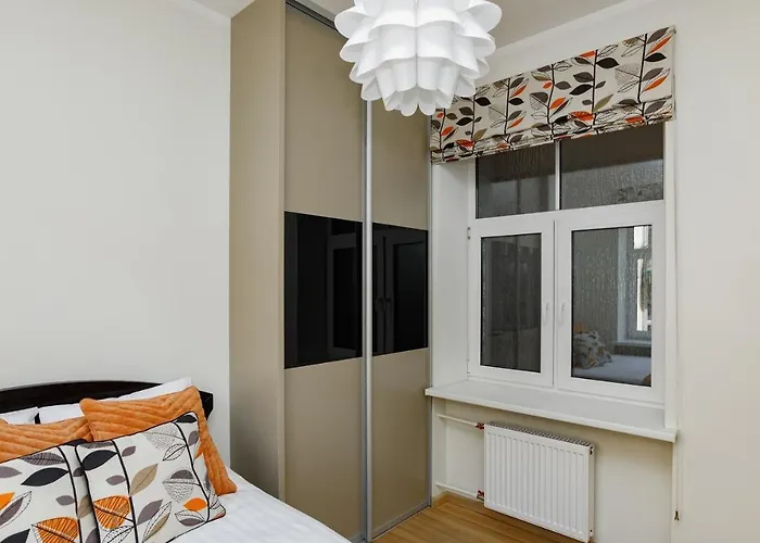 Modern Cozy 1br In Quiet Center Of Dzīvoklis *