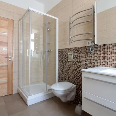 Modern Cozy 1br In Quiet Center Of Apartament