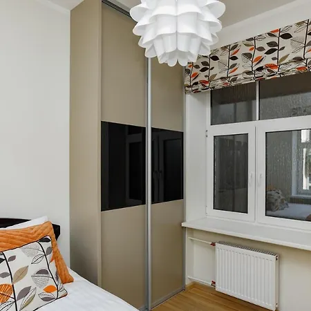 Modern Cozy 1br In Quiet Center Of Апартаменты *